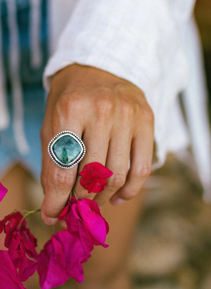 Anillo esmeralda rombo (1)