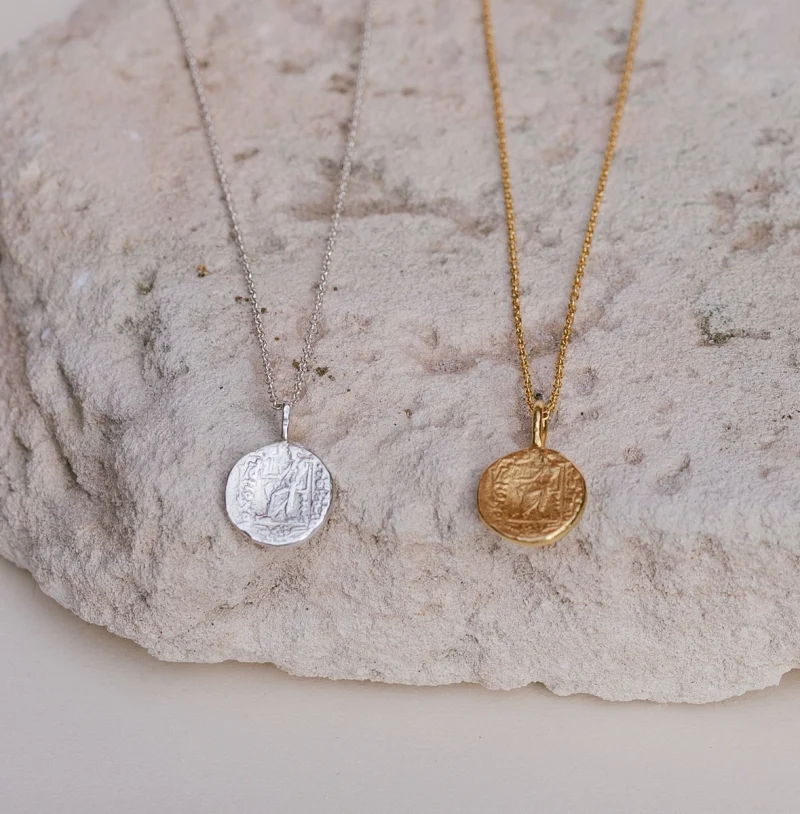 Colgante moneda