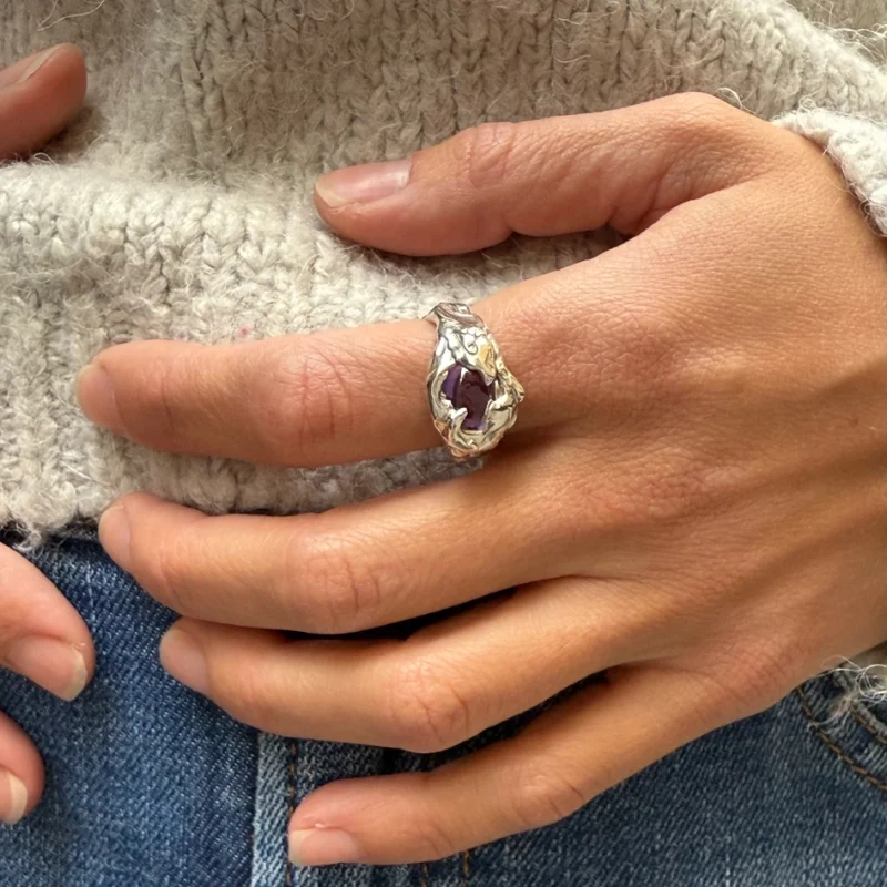 Anillo Volcán Amatista