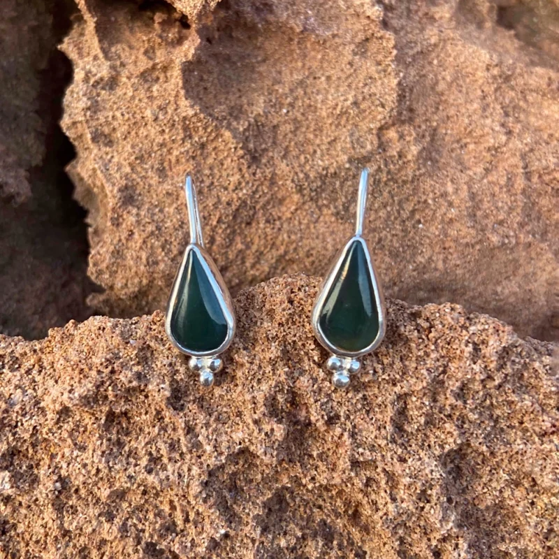 Pendientes lágrima  jade verde